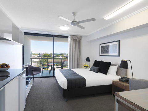 Oaks Mackay Carlyle Suites - Tweed Heads Accommodation 1