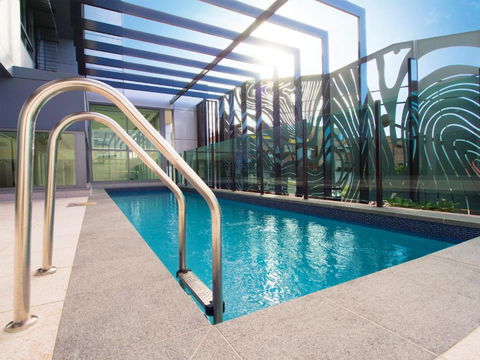 Oaks Gladstone Grand Hotel - Tweed Heads Accommodation 1