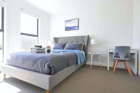 No Stairs Dbl Garage Aircon Woodville North - Tweed Heads Accommodation 1
