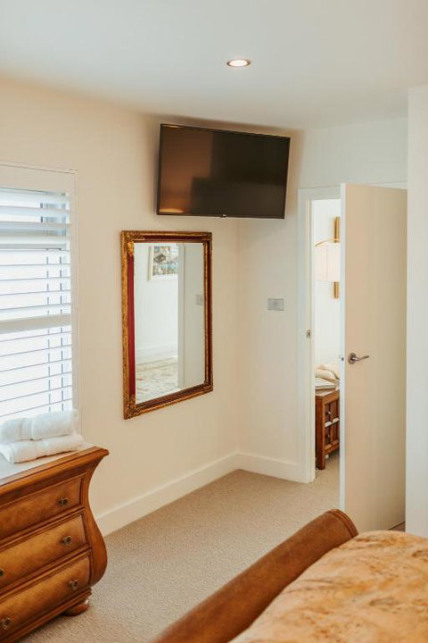 ONE Luxury Apartment - Tweed Heads Accommodation 3