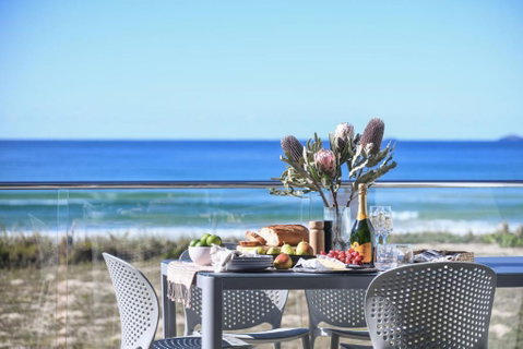 Pacific Dawn On The Beach Two - Tweed Heads Accommodation 3
