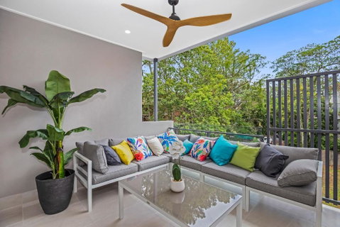 Park Avenue Luxe Townhouse Brand New Sleeps 9 - Tweed Heads Accommodation 2