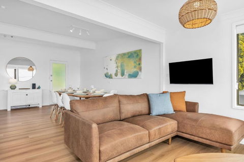 Pambula Little Beach House - Tweed Heads Accommodation 3