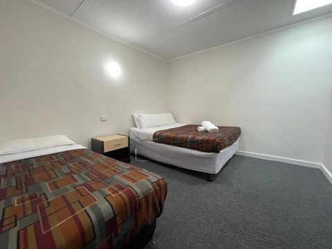 Parkside Inn Motel - Tweed Heads Accommodation 1
