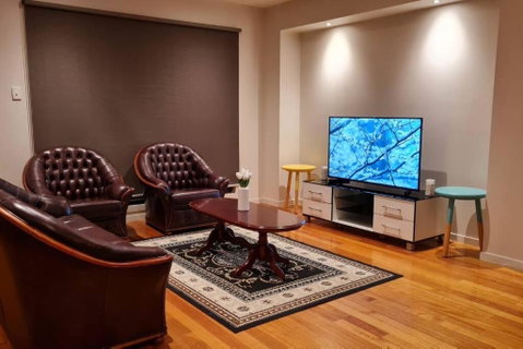Peaceful 3 Bedroom House In Melton Vic - Tweed Heads Accommodation 3