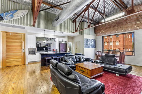Platinum Precinct - The Apartment - Tweed Heads Accommodation 3