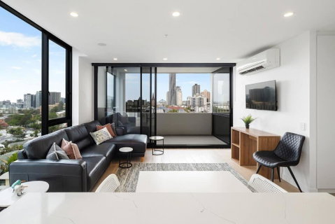 Perfect Haven In Spring Hill 2B1B And Parking - Tweed Heads Accommodation 0
