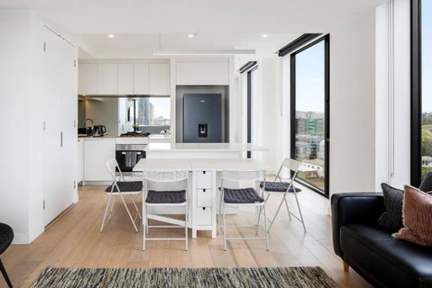 Perfect Haven In Spring Hill 2B1B And Parking - Tweed Heads Accommodation 1