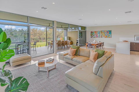 Perricoota Waters - Echuca Holiday Homes - Tweed Heads Accommodation 3