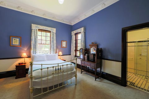 Petersons Armidale Winery And Guesthouse - Tweed Heads Accommodation 2