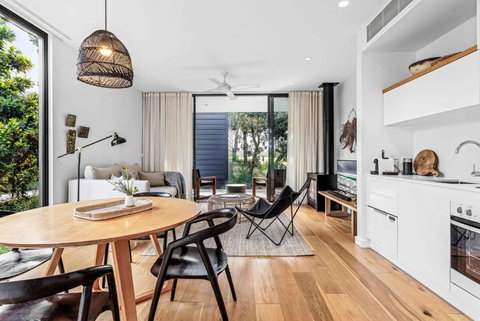 Privately Managed Villa 13 Bangalay Luxury Villas - Tweed Heads Accommodation 1