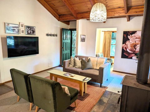 Primrose Cottage - Tweed Heads Accommodation 3