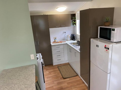 Private Guesthouse - Pet Friendly - Walk To Beach - Tweed Heads Accommodation 1