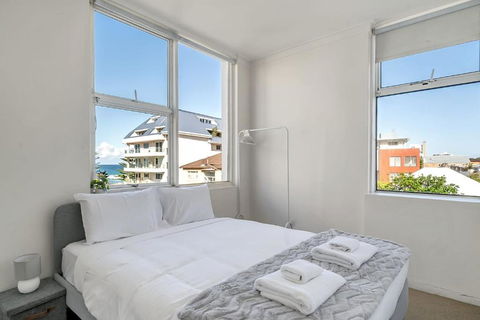Quaint 1BD On The Doorstep Of Manly Beach - Tweed Heads Accommodation 1