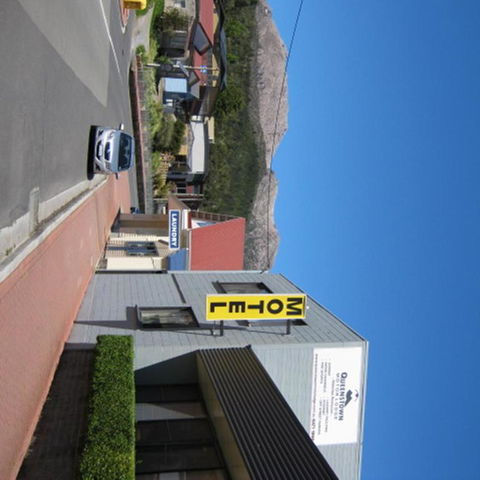 Queenstown Motor Lodge - Tweed Heads Accommodation 0