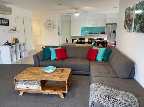 R&R By The Bay In Prime Location - Tweed Heads Accommodation 1