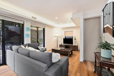 Ra Wonga - Queenscliff Beach House - Tweed Heads Accommodation 2