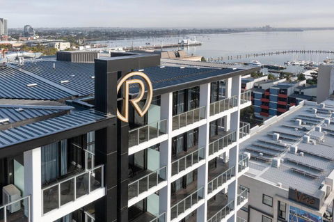 R Hotel Geelong - Tweed Heads Accommodation 1