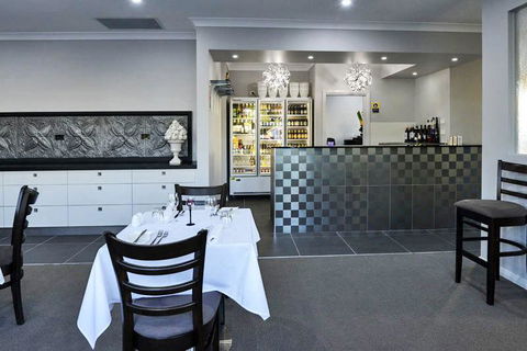 Astro Dish Motor Inn - Tweed Heads Accommodation 3