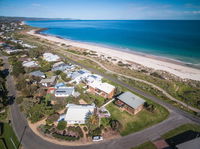 At The Beach - 54 Elizabeth Crescent