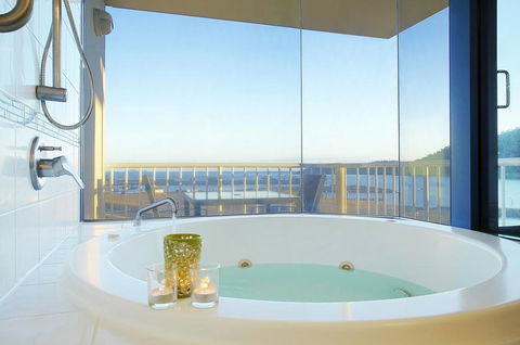 At Whitsunday Vista Holiday Apartments - Tweed Heads Accommodation 3