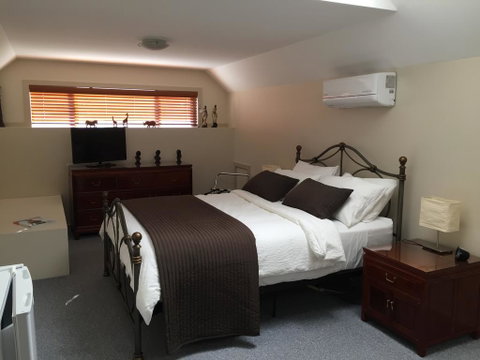 Atina Rocks Country Homestead - Tweed Heads Accommodation 0