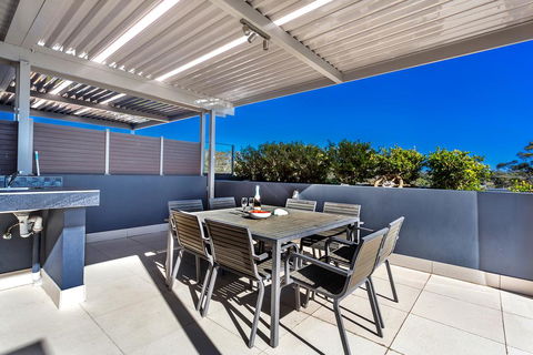 Aura Unit 10 - Shoal Bay - Tweed Heads Accommodation 2