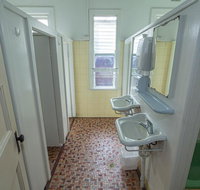 Australian Hotel - Tweed Heads Accommodation