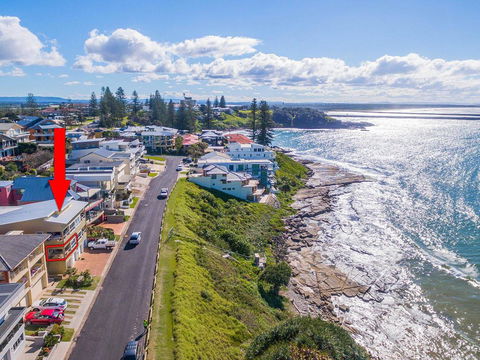 Avalon 1 - Overlooking Beautiful Convent Beach - Tweed Heads Accommodation 1