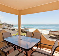 Avalon 2- uninterrupted views- almost on the beach - Tweed Heads Accommodation