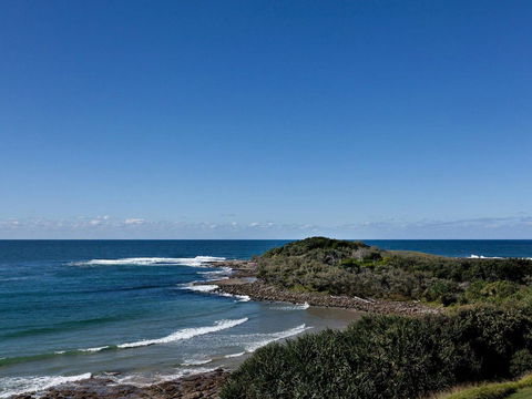 Avalon 2- Uninterrupted Views- Almost On The Beach! - Tweed Heads Accommodation 1
