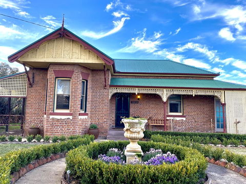 Avoca House - Circa 1900 Gorgeous Federation Home - Tweed Heads Accommodation 1