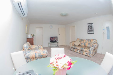 Aya Apartment - Tweed Heads Accommodation 0