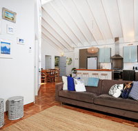 Balena  Culburra - Pet Friendly - 1 Min Walk to Beach - Tweed Heads Accommodation