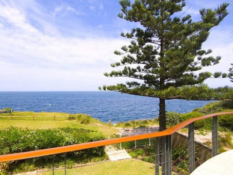 Bangalleys - Tweed Heads Accommodation 0