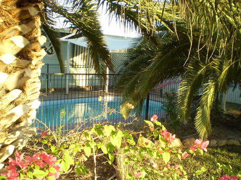 Banjos Overnight And Holiday Units - Tweed Heads Accommodation 3