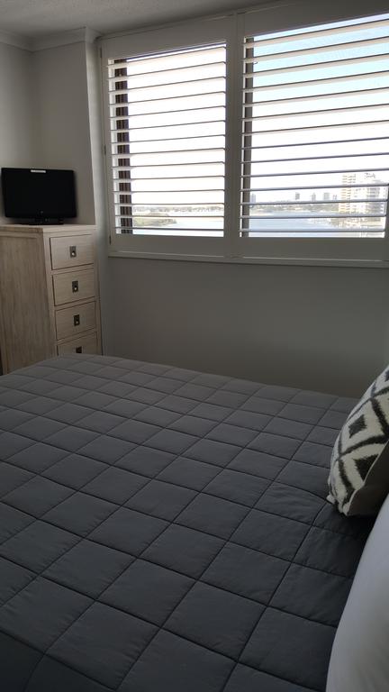 Banyandah Towers - Tweed Heads Accommodation 3