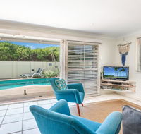 Barefoot in Lennox- WiFi - Foxtel - Pool - Tweed Heads Accommodation