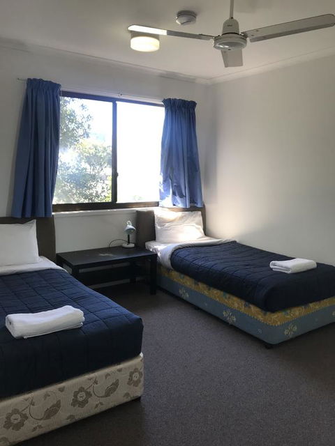 Bargara Beach Motor Inn - Tweed Heads Accommodation 2
