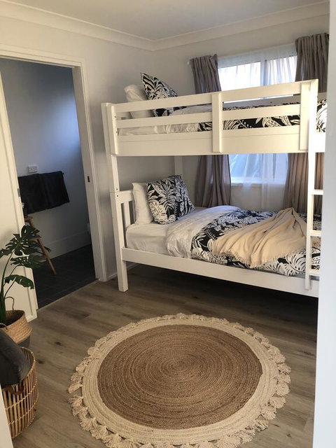 Basin Shells - Tweed Heads Accommodation 0
