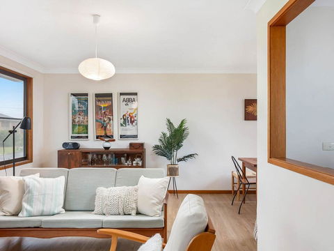 Beach Breeze - Tweed Heads Accommodation 0