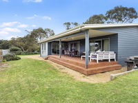 Beach Fun - 11 Broadbeach Drive