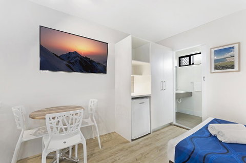 Beach House Motel - Tweed Heads Accommodation 3