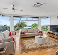 Beach Road Luxury with Ocean Views - Tweed Heads Accommodation