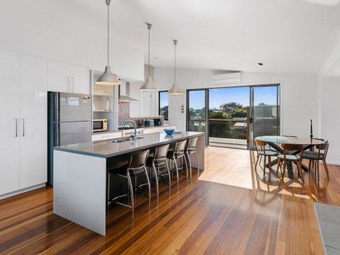 Beach Serenity - Tweed Heads Accommodation 2