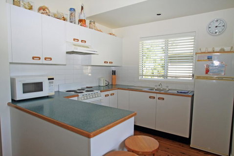 Beach Shack On The Lagoon - Tweed Heads Accommodation 3