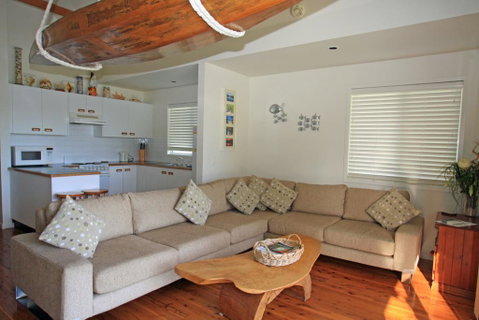 Beach Shack On The Lagoon - Tweed Heads Accommodation 2