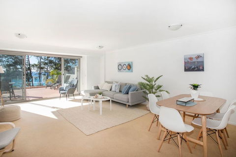 Beach Side Holiday Apartment - Tweed Heads Accommodation 1