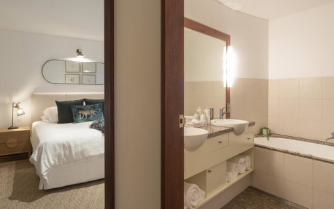 Beach Suites - Tweed Heads Accommodation 1