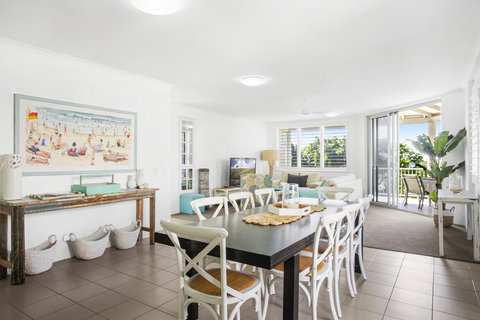 Beach Views & Breezes, Sunshine Beach - Tweed Heads Accommodation 3